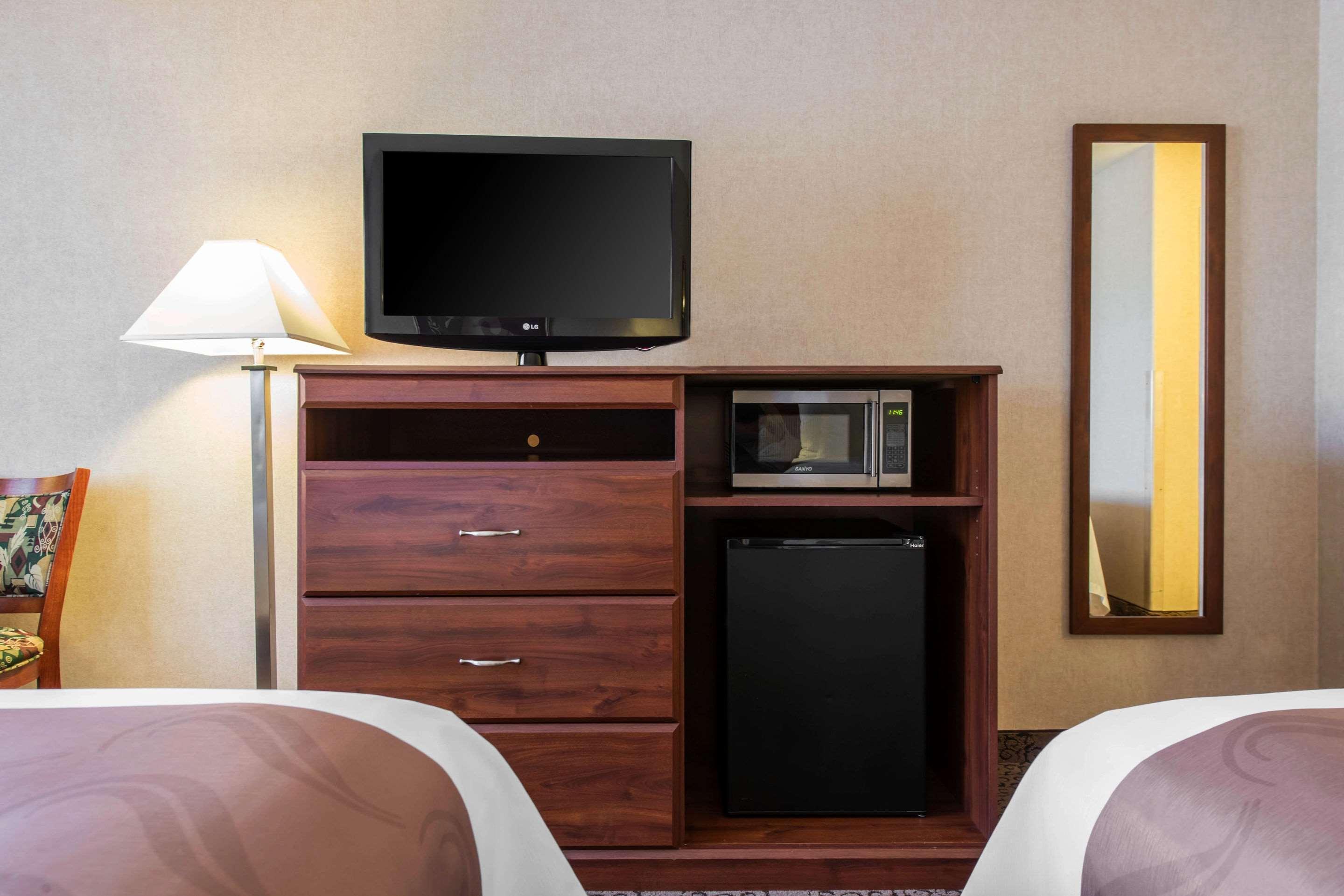 Quality Inn Burlington Exterior foto